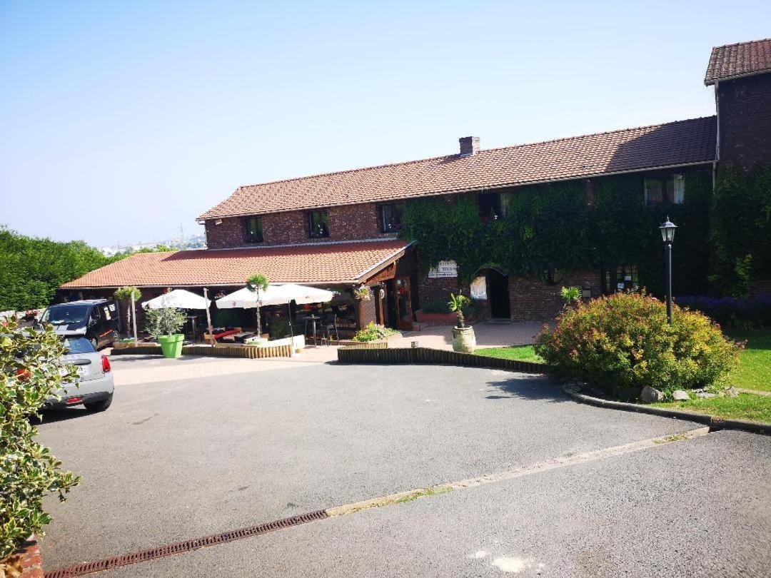 Hotel L'Eolienne Rouxmesnil-Bouteilles Exterior foto